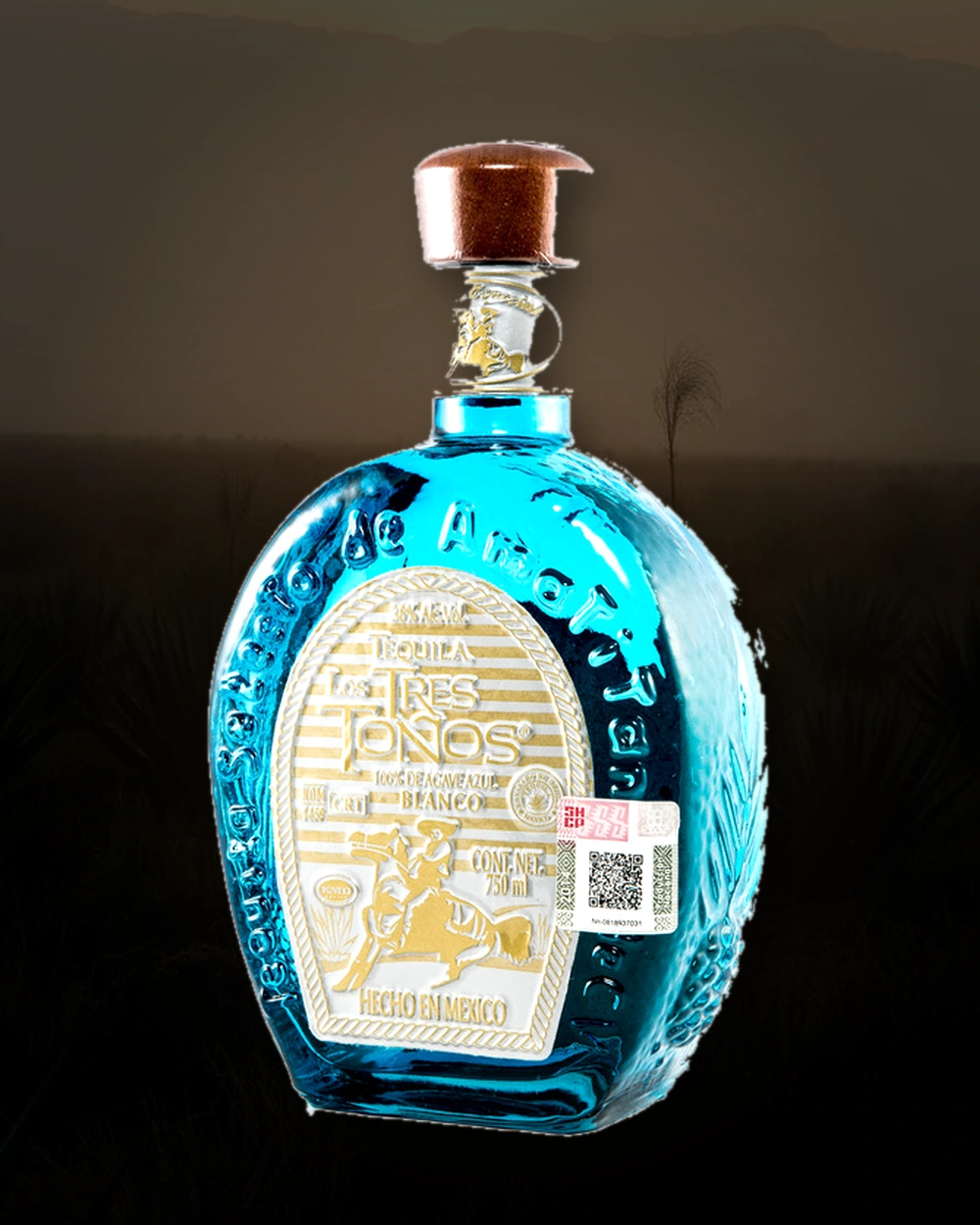 Los Tres Toños Blanco bottle
