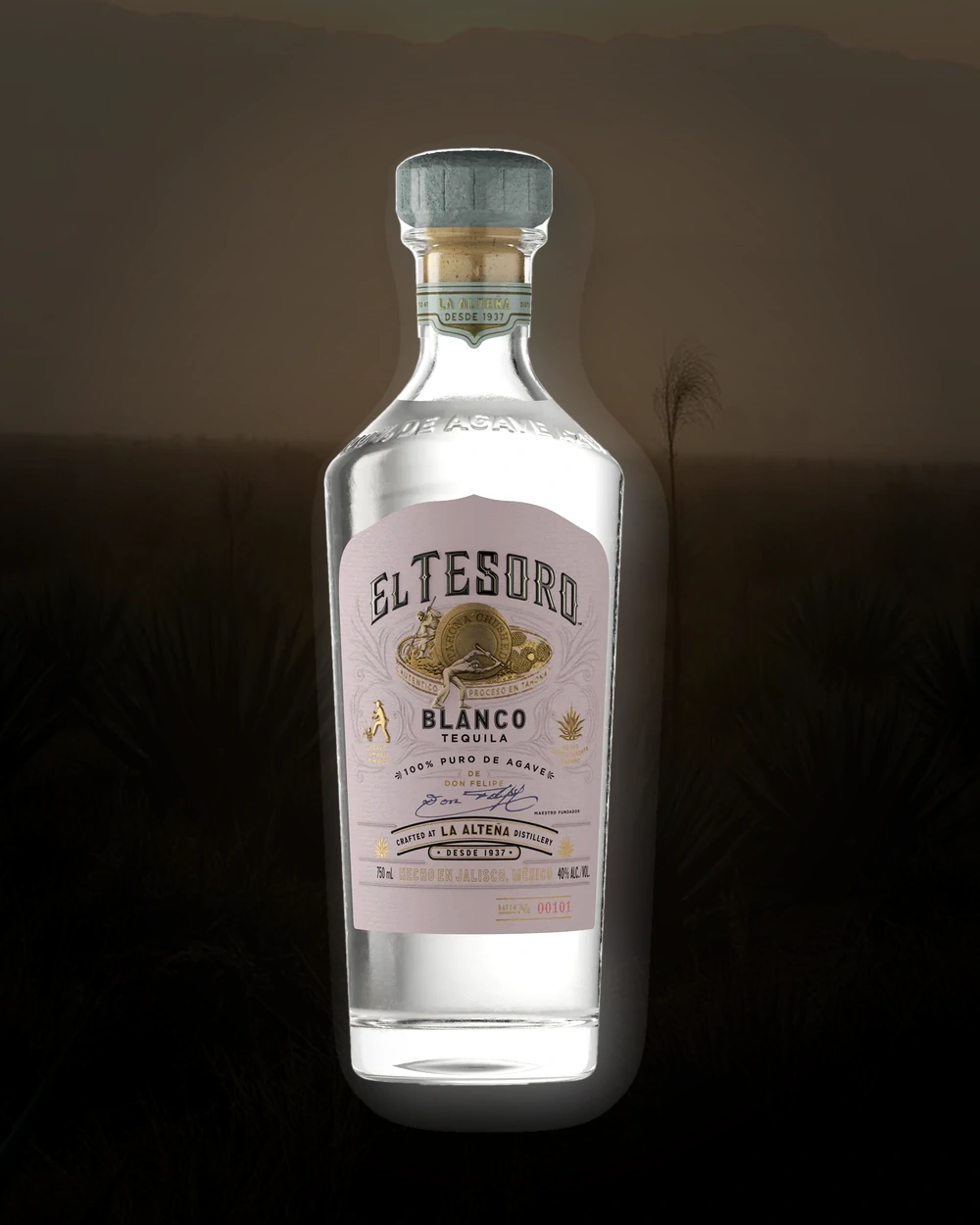 El Tesoro Blanco bottle