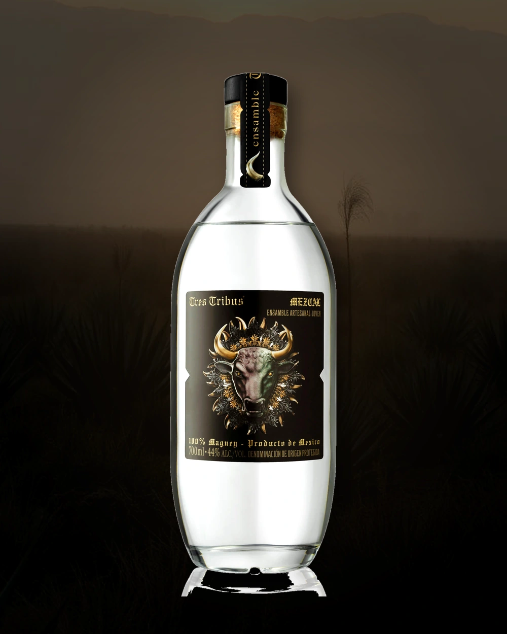 Tres Tribus Ensamble bottle