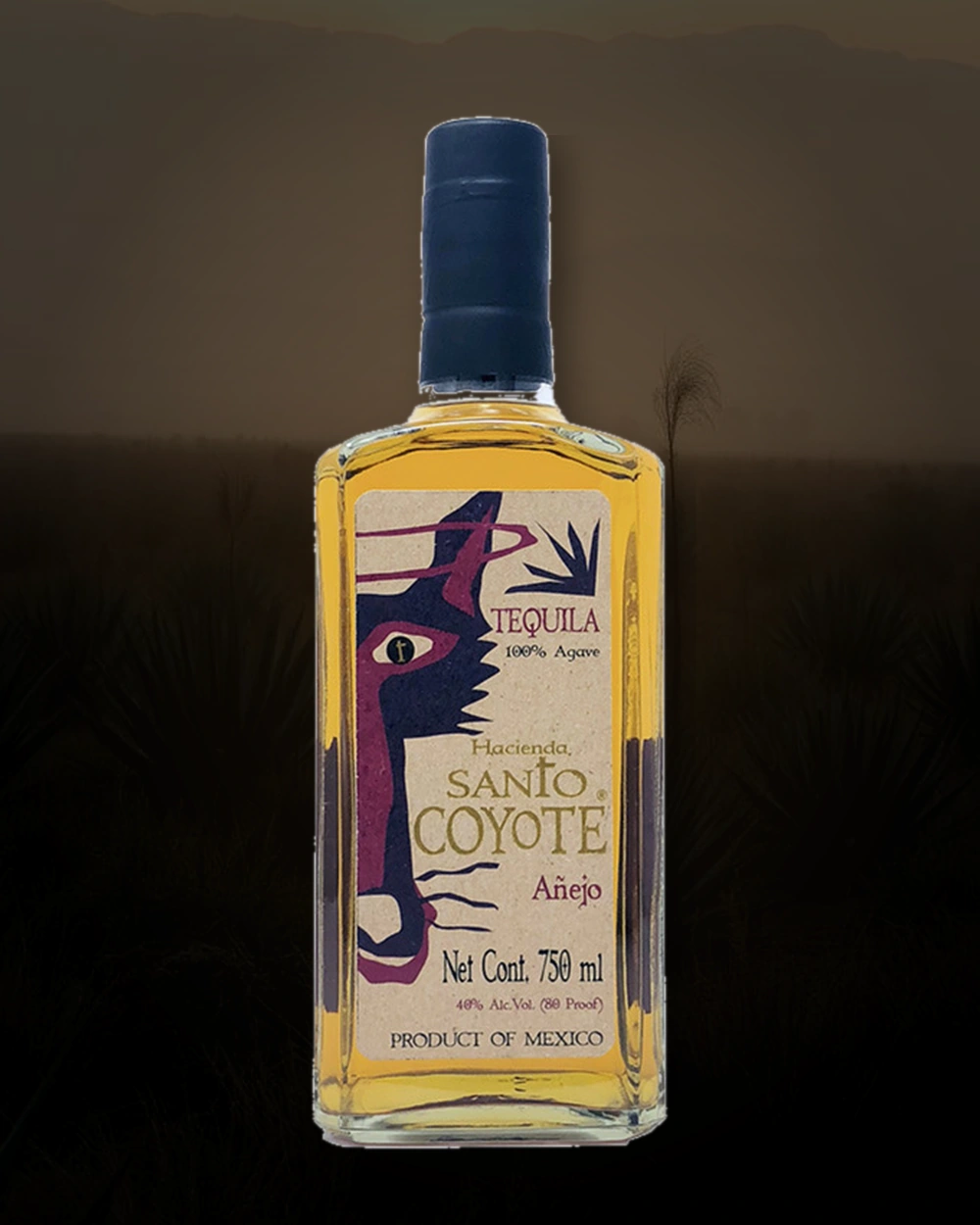 Hacienda Santo Coyote Añejo bottle
