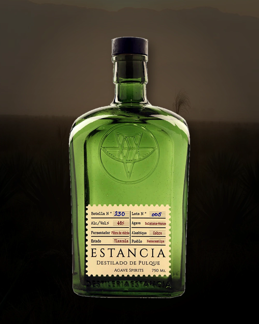 Estancia Destilado de Pulque bottle
