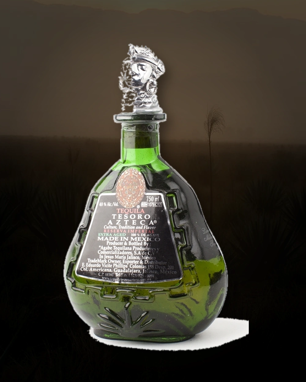 Tesoro Azteca Reserva Imperial Añejo bottle