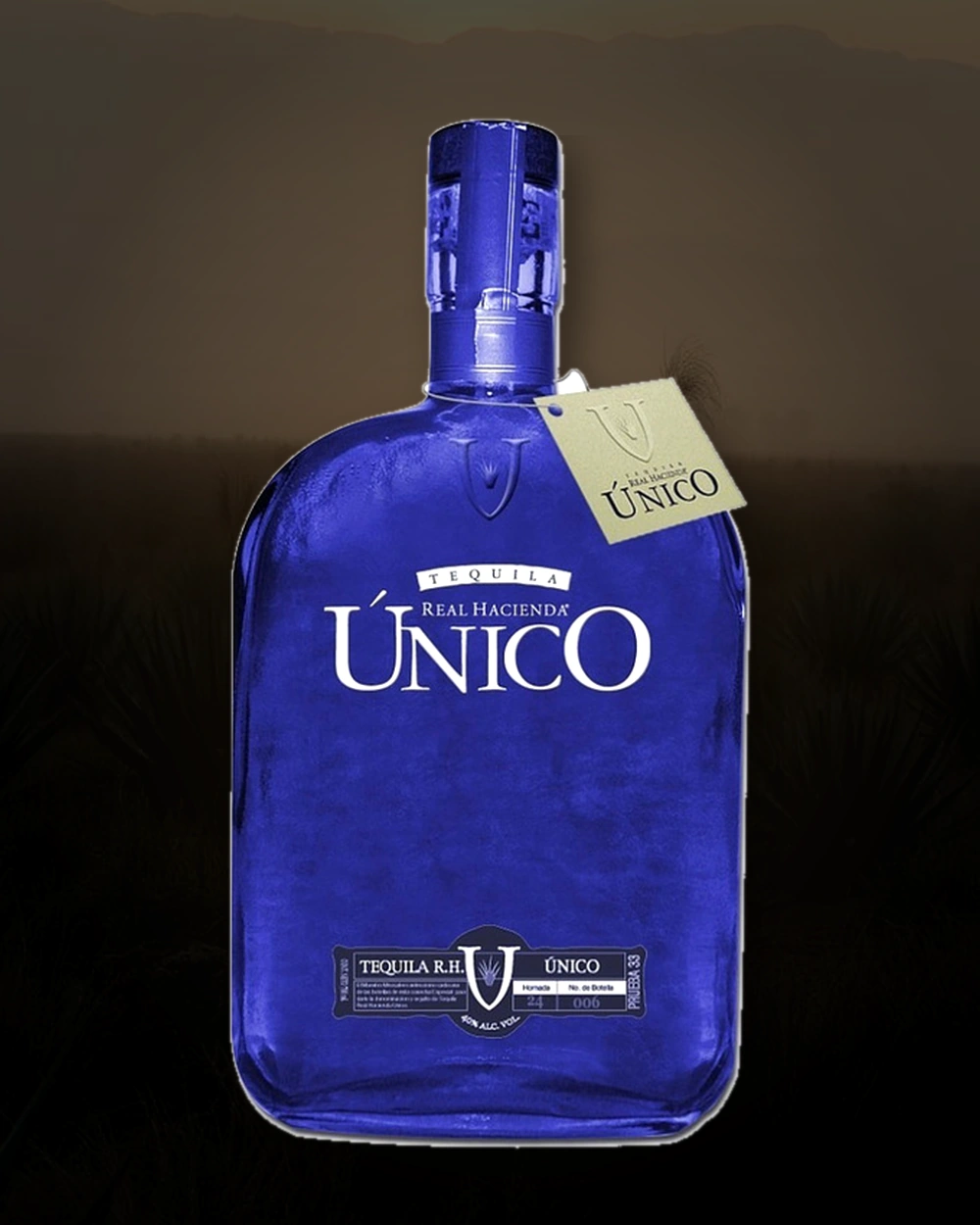Real Hacienda Único Blanco bottle