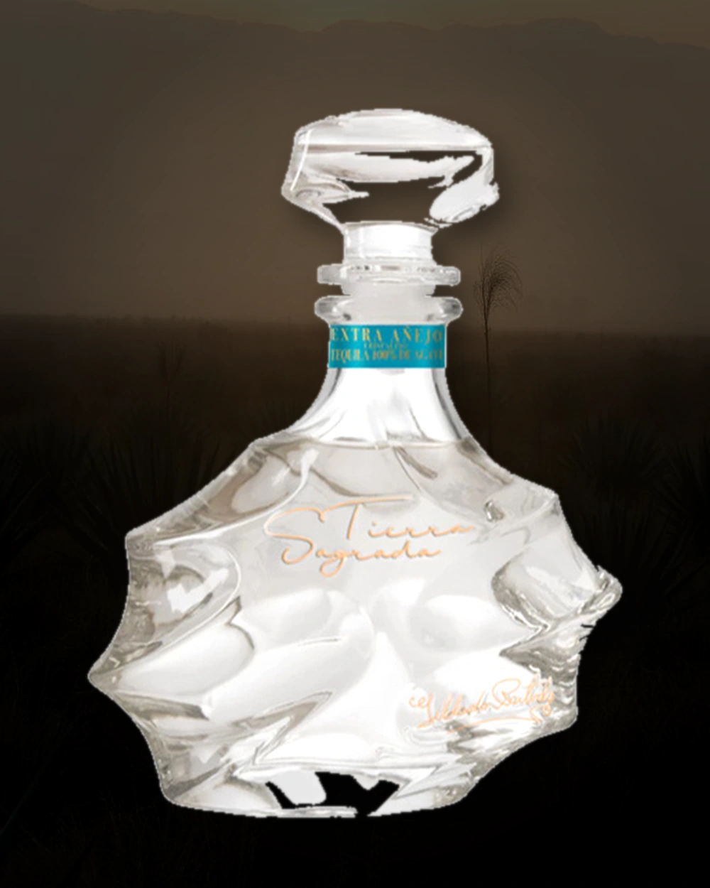Tierra Sagrada Extra Añejo Cristalino bottle