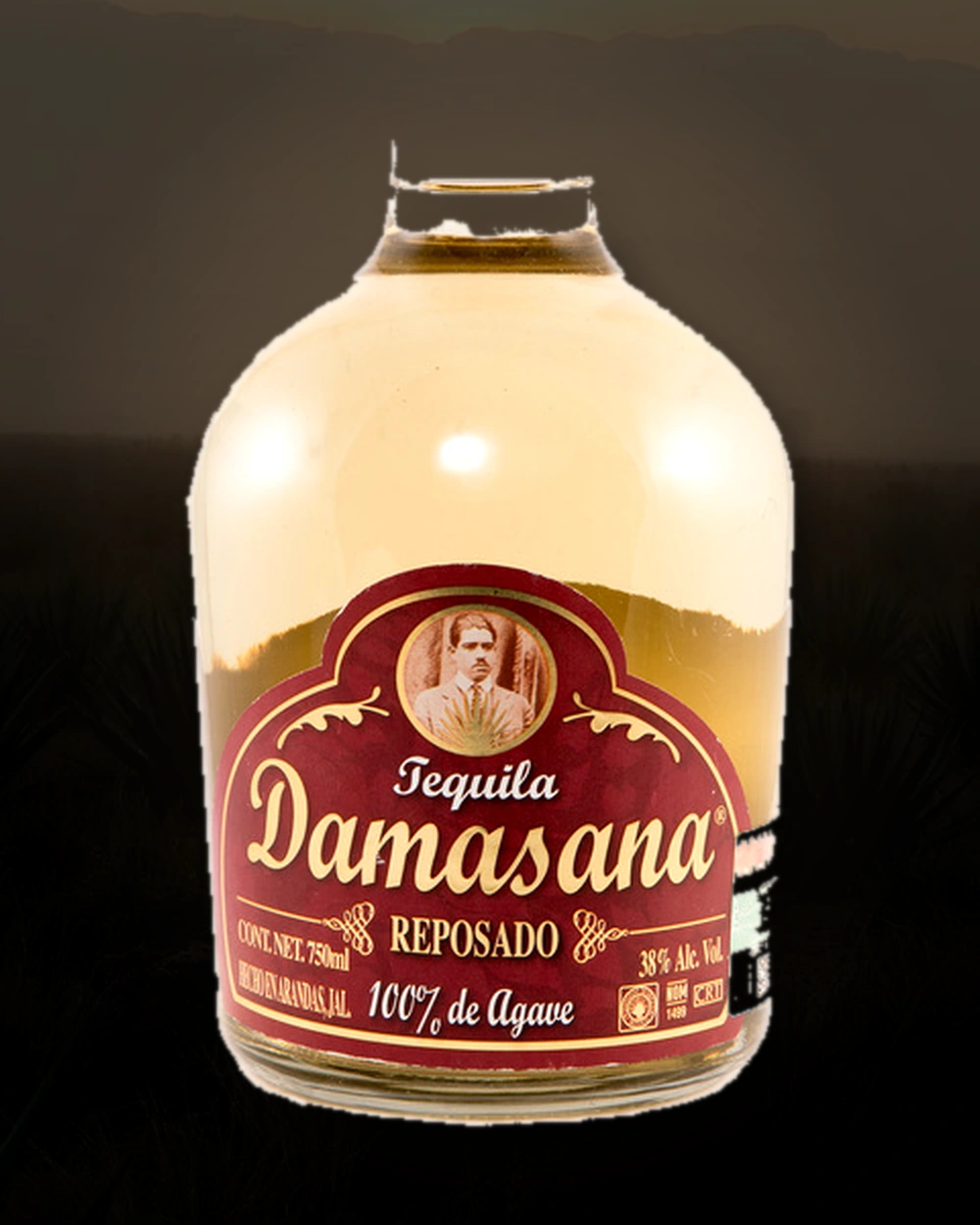 Tequila Damasana Reposado bottle
