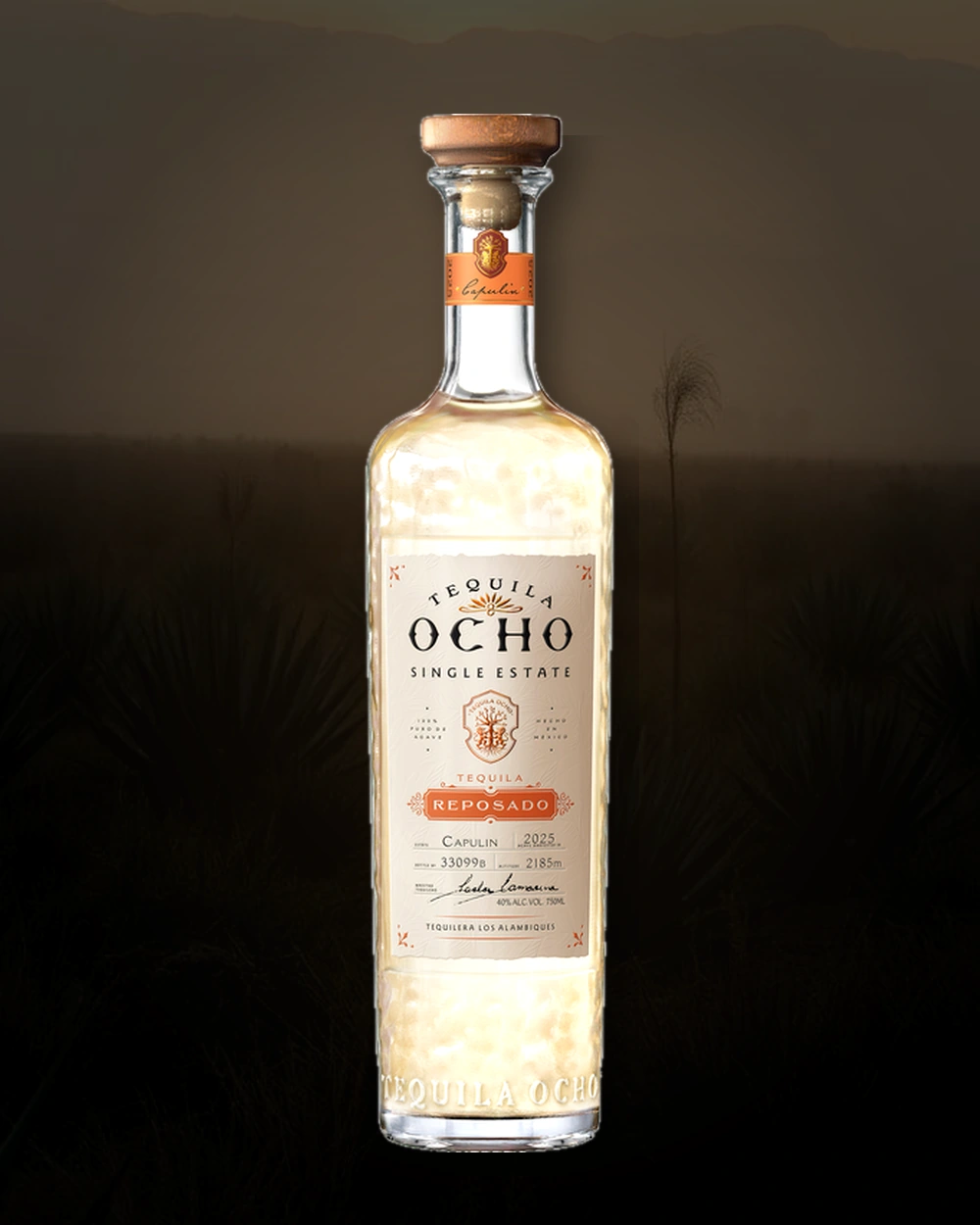 Ocho Tequila Reposado bottle