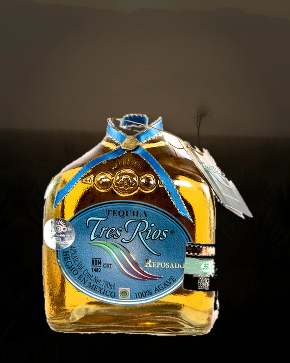 Tres Rios Reposado bottle