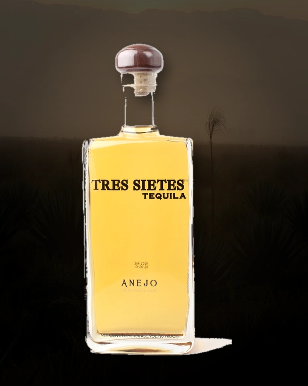 Tres Sietes Añejo bottle