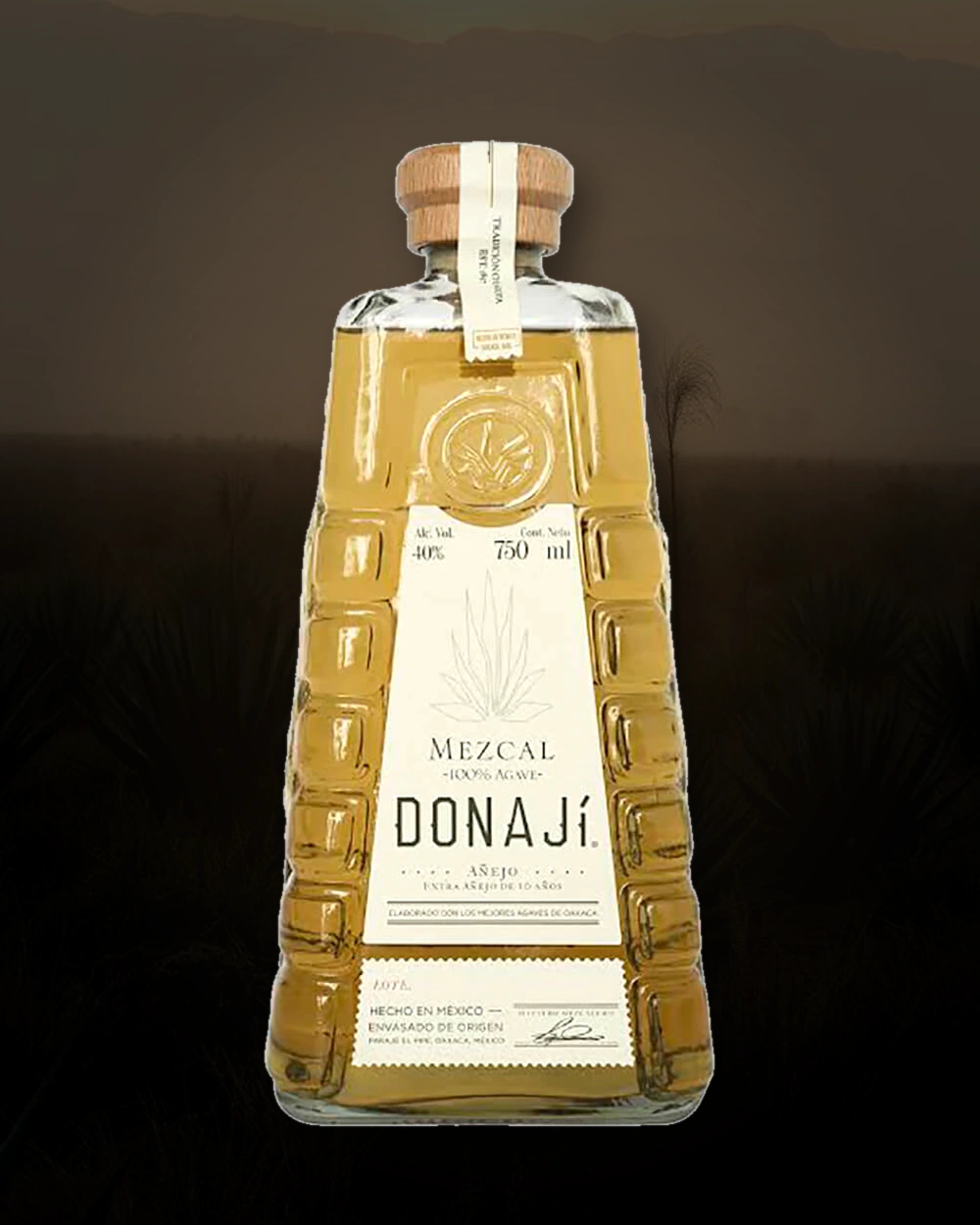 Donaji Añejo bottle