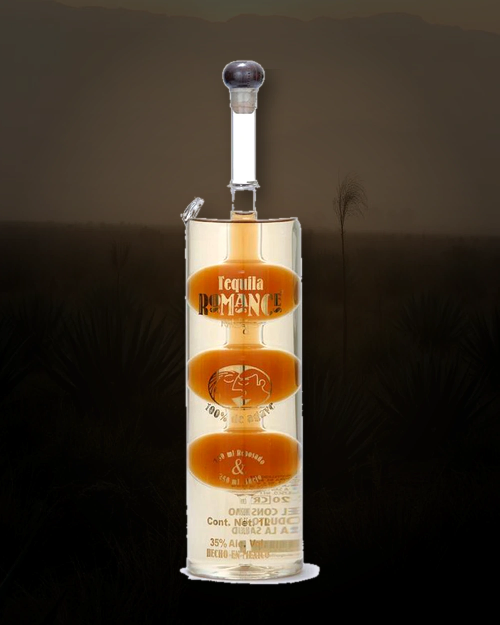 Romance Reposado-Añejo bottle