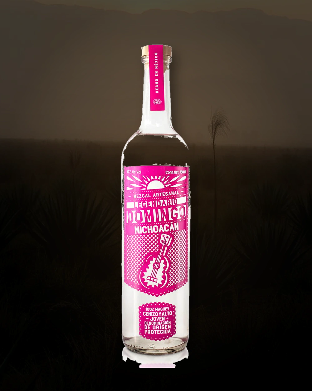 Legendario Domingo Michoacán Ensamble bottle