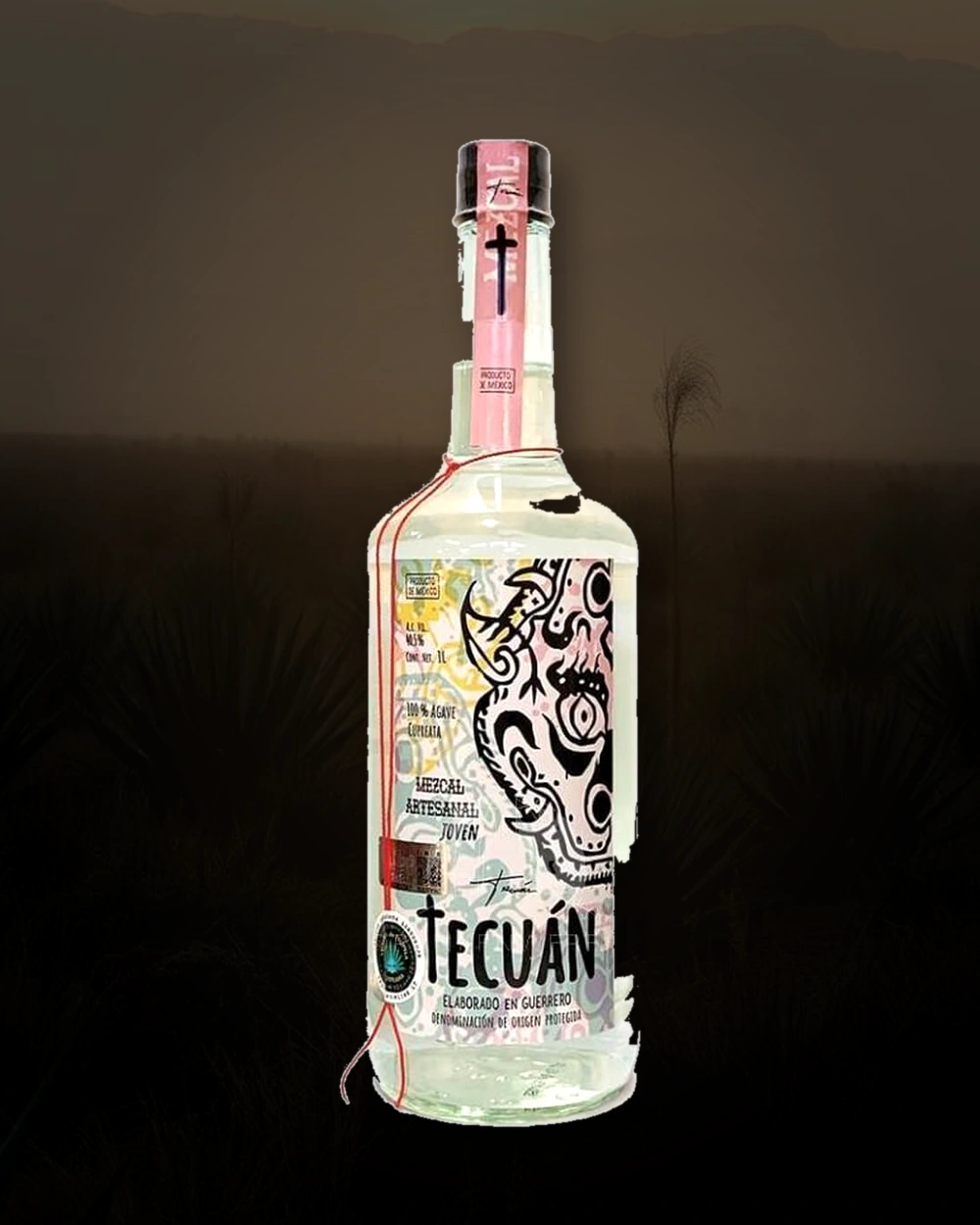 Tecuán Cupreata bottle