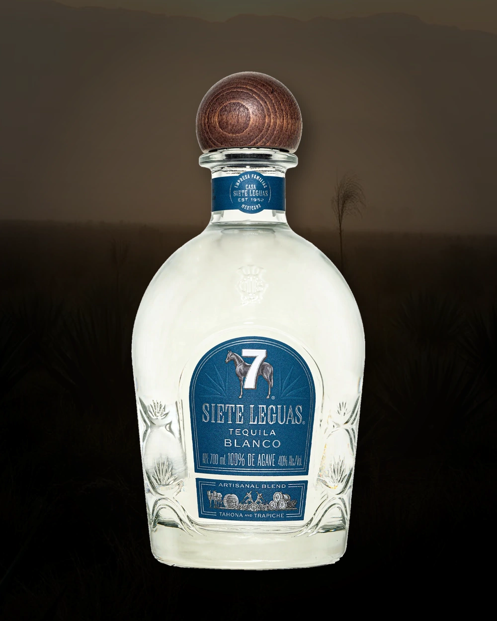 7 Leguas Blanco bottle