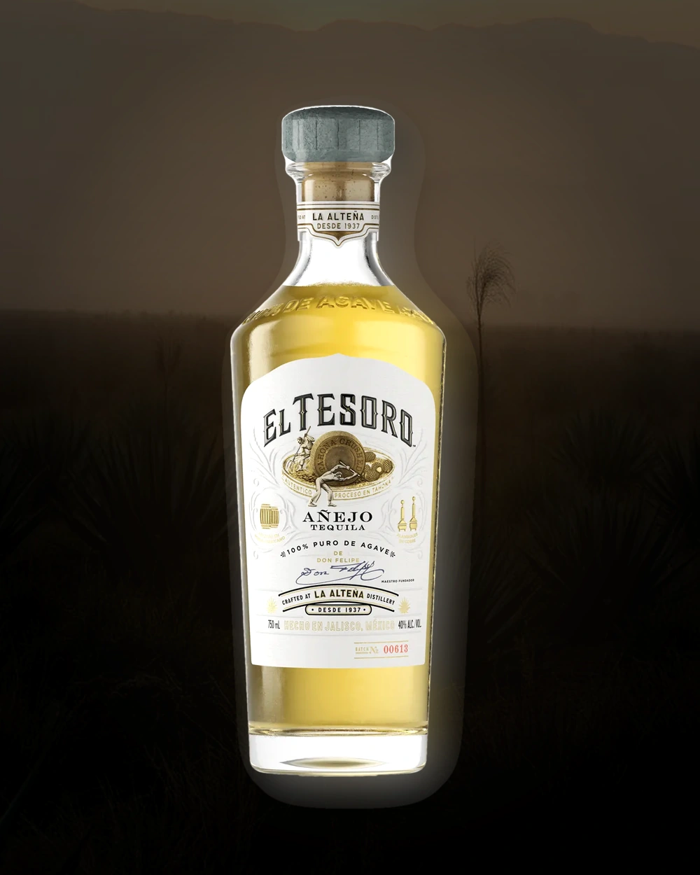 El Tesoro Añejo bottle