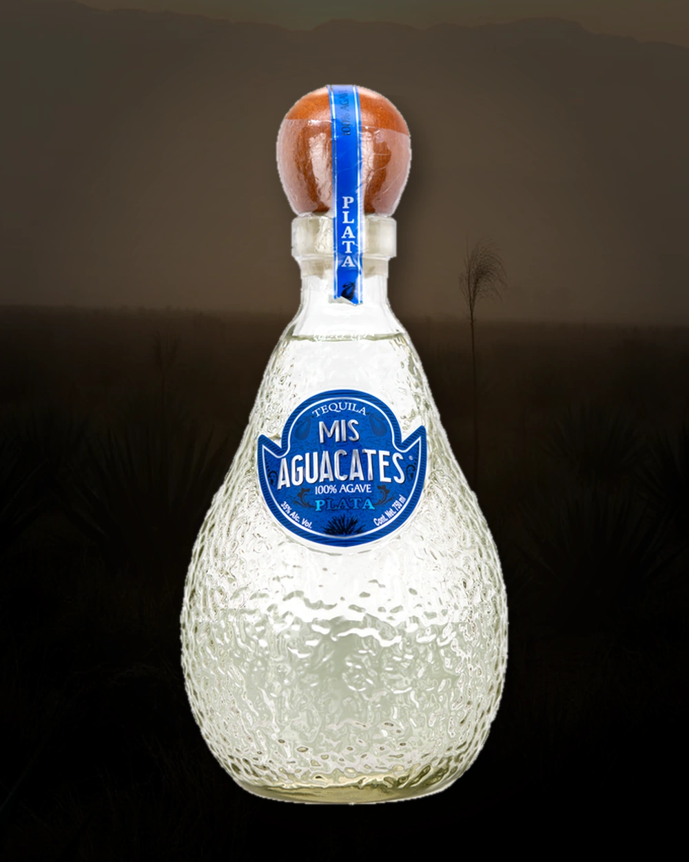 Mis Aguacates Plata bottle