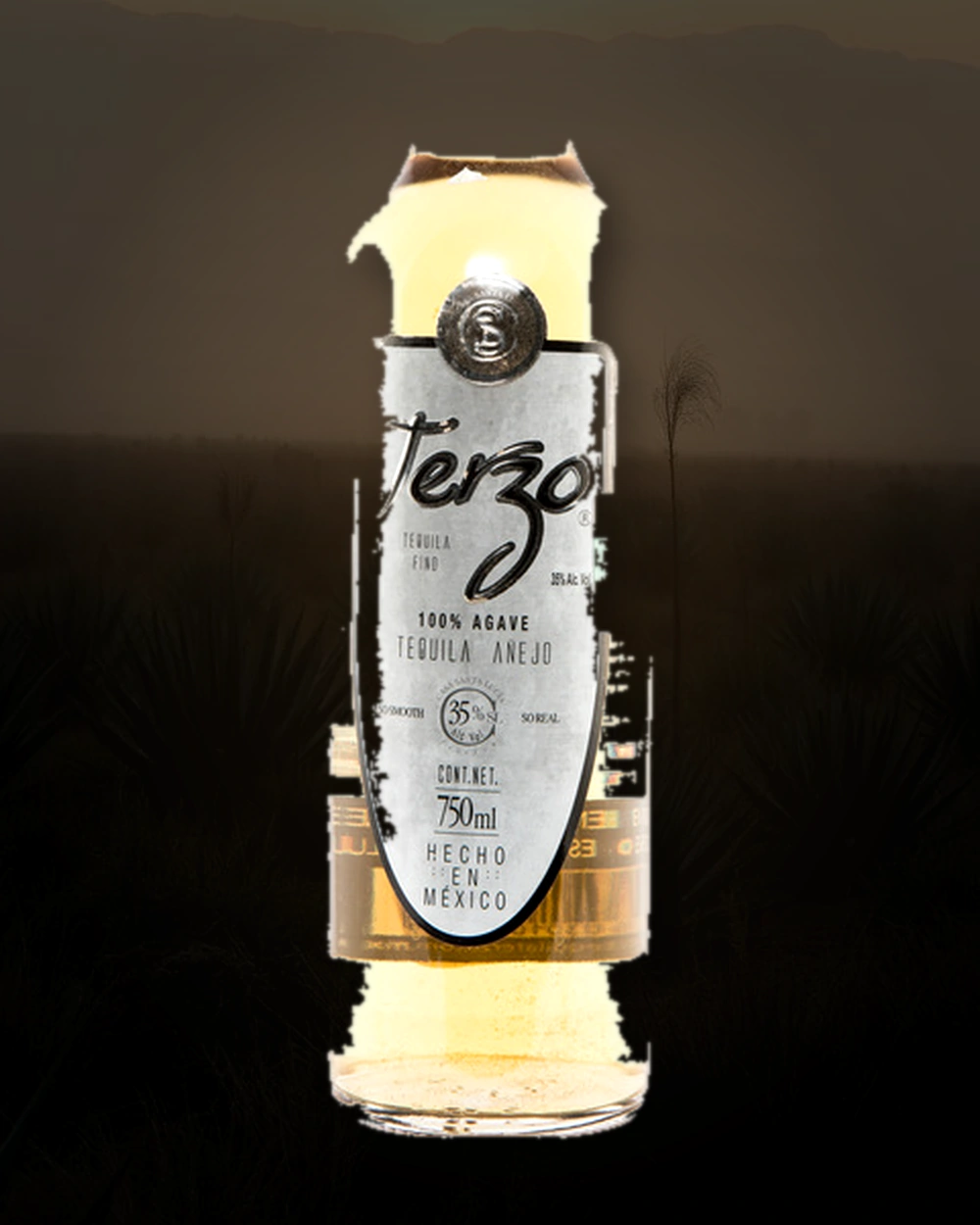 Terzo Tequila Añejo bottle