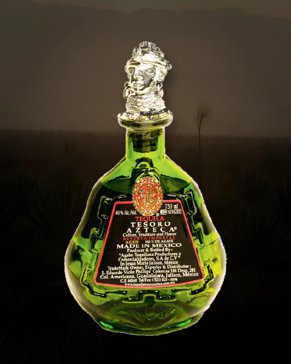 Tesoro Azteca Añejo bottle