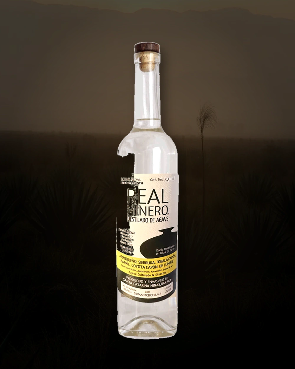 Real Minero Arroqueno, Sierrudo, Tobala Capon, Barril, Coyota Capon, De Lumbre bottle