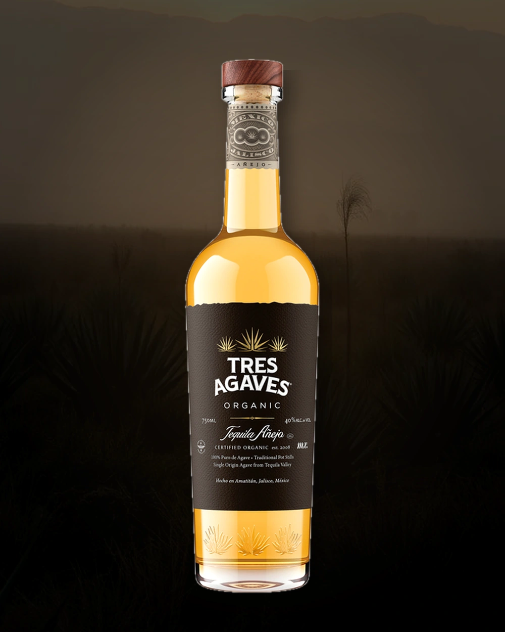 Tres Agaves Añejo bottle