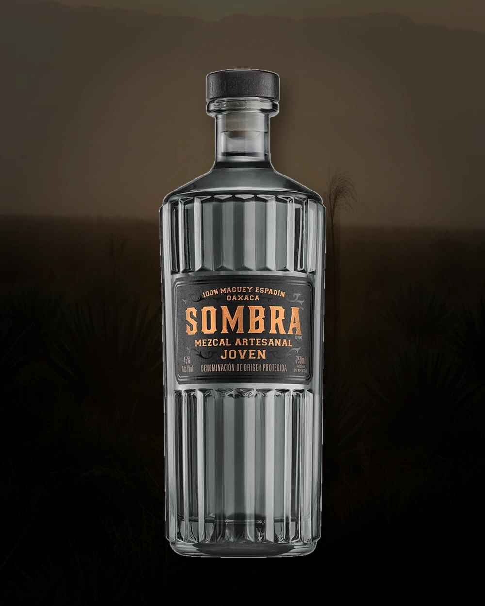 Sombra Joven bottle