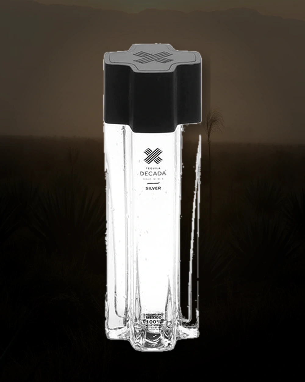 Decada Tequila Silver bottle