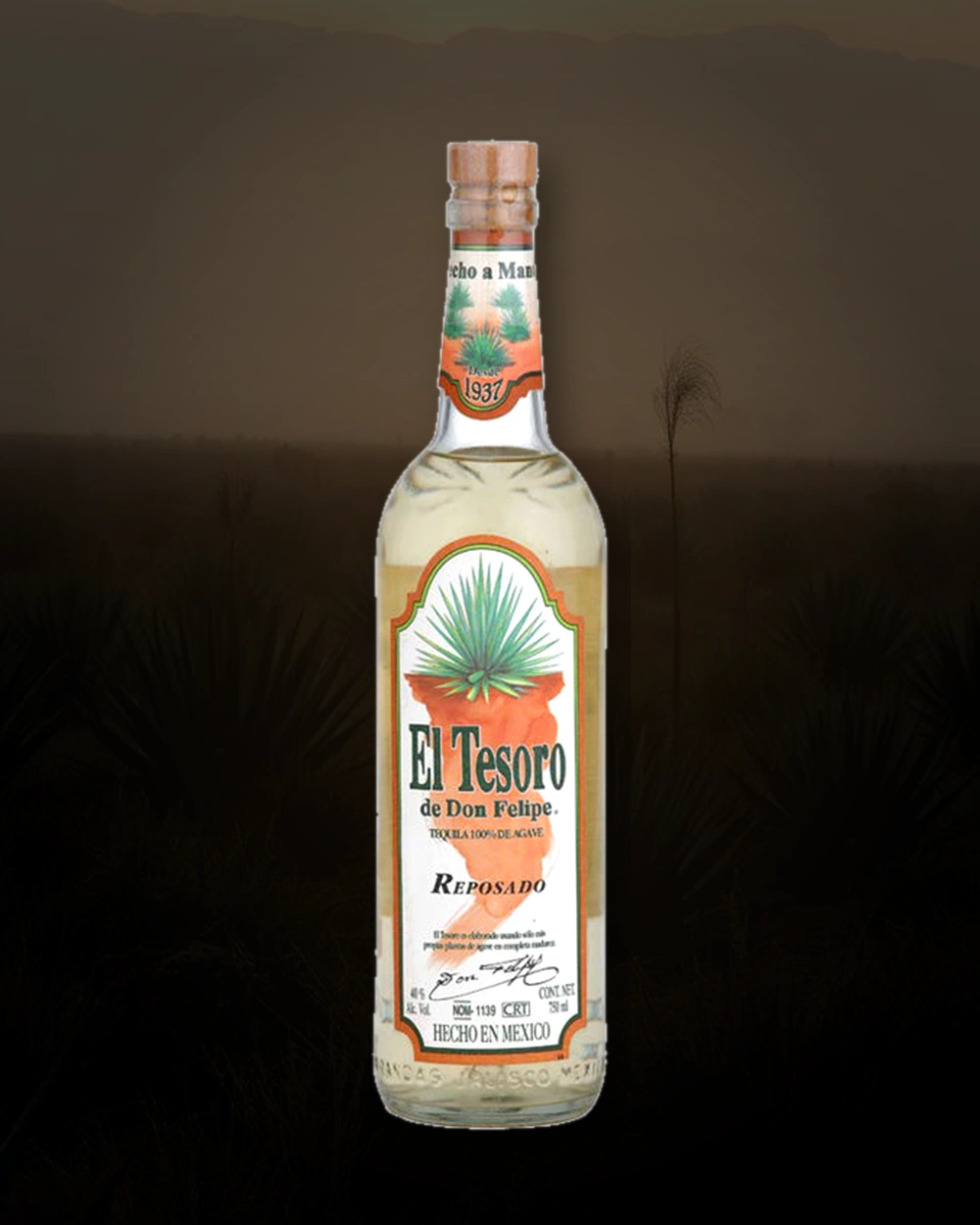 El Tesoro Reposado (White Label) bottle