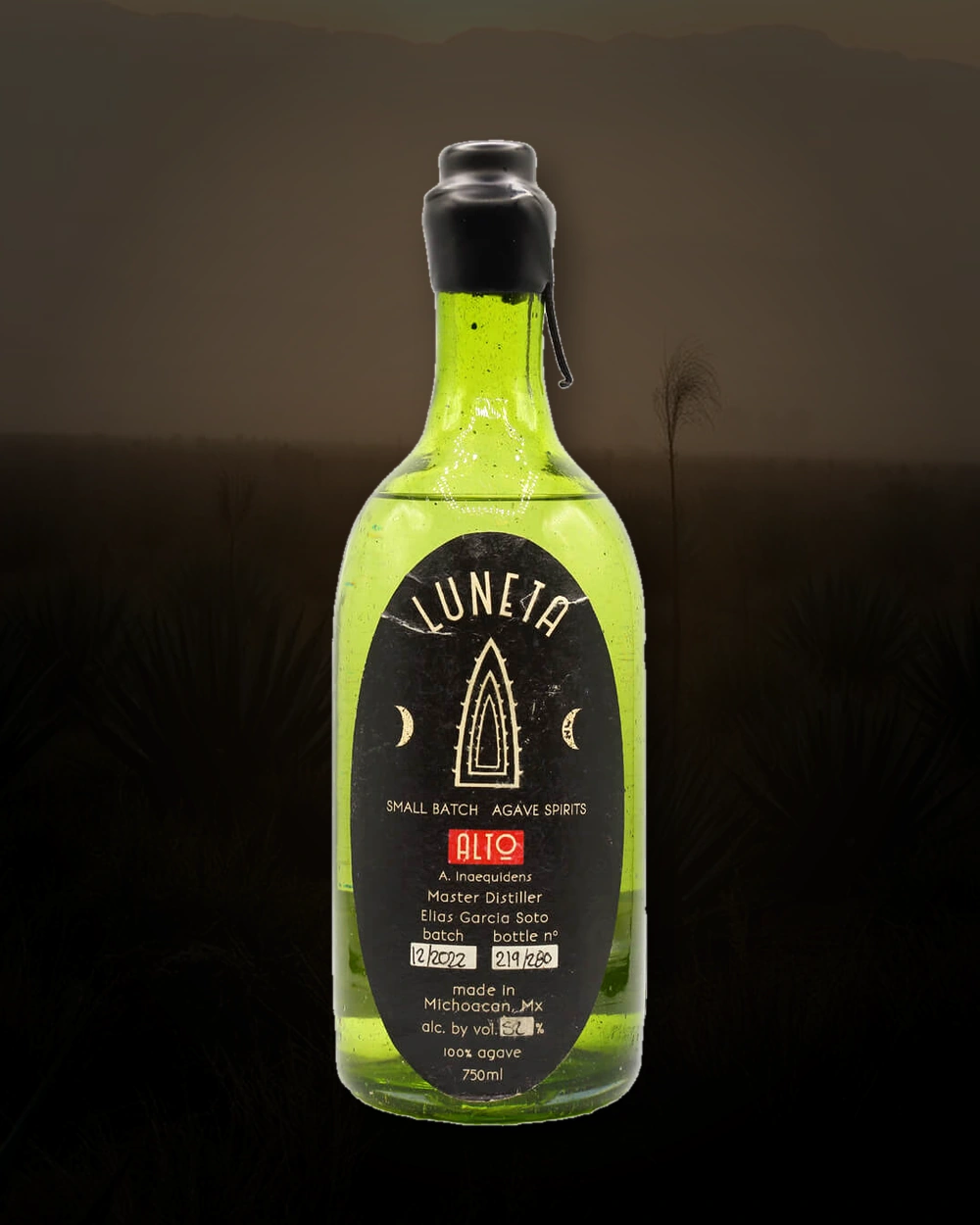 Luneta Alto – Elias Garcia Soto bottle