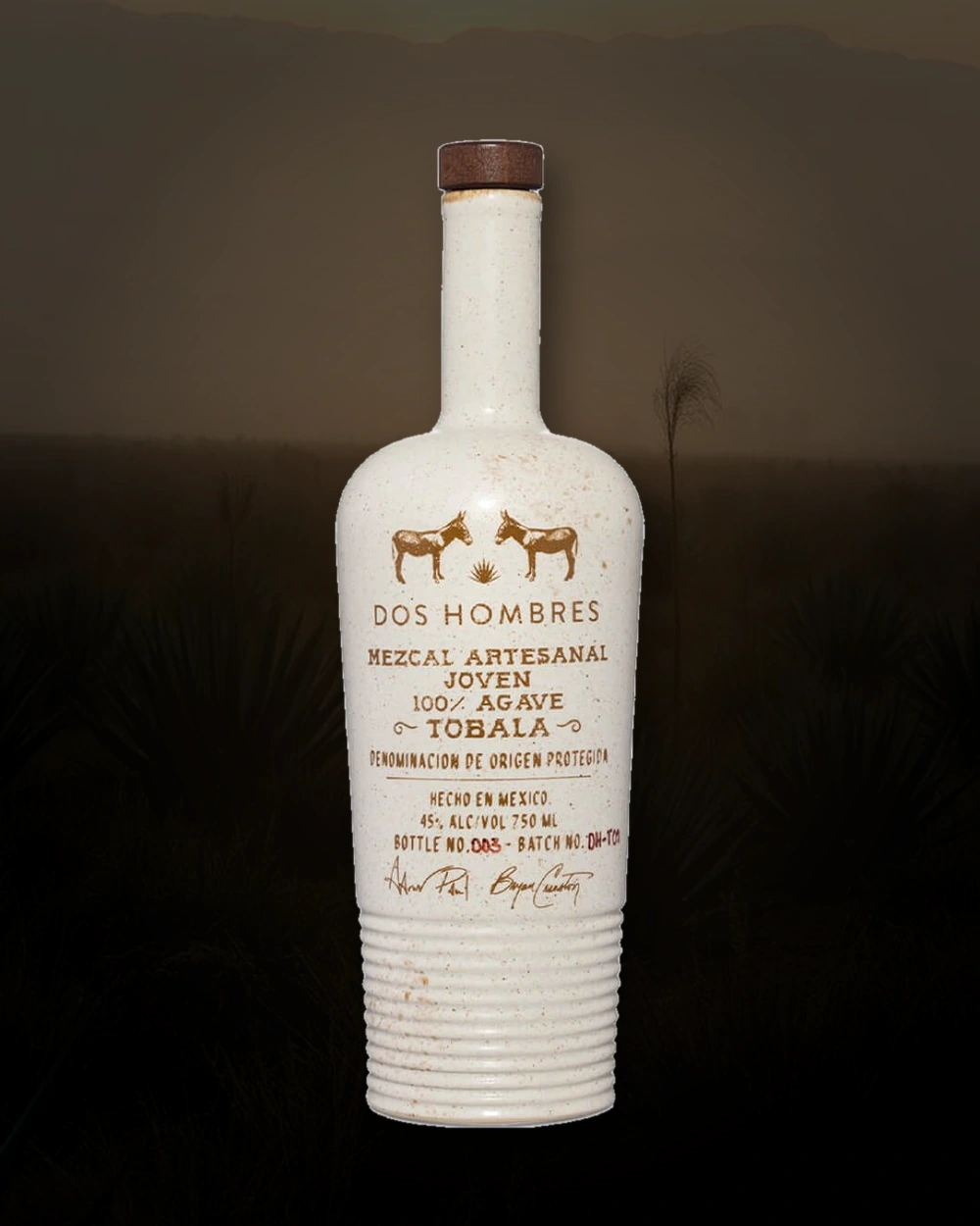 Dos Hombres Tobala bottle