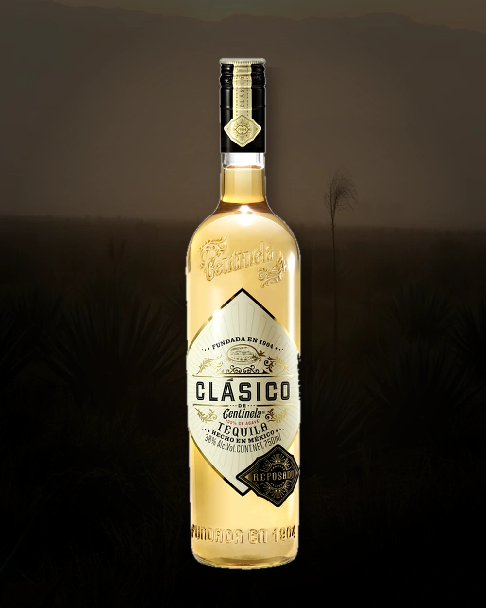 Clasico de Centinela Reposado bottle
