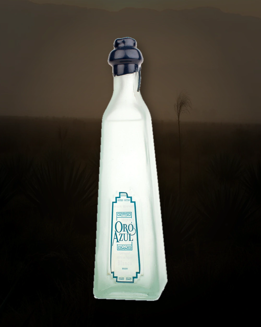 Oro Azul Blanco bottle