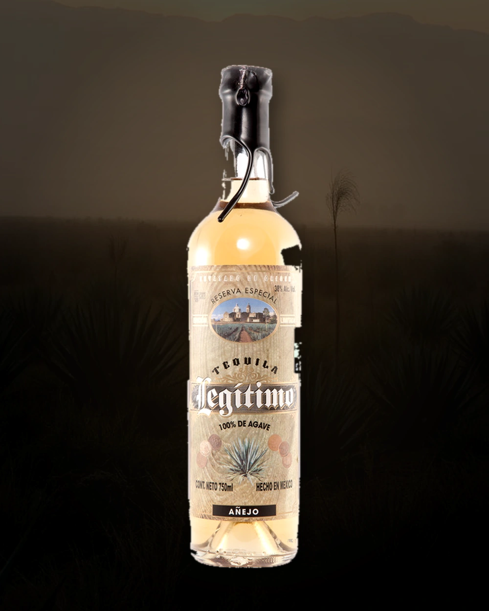 Legitimo Alteño Añejo bottle