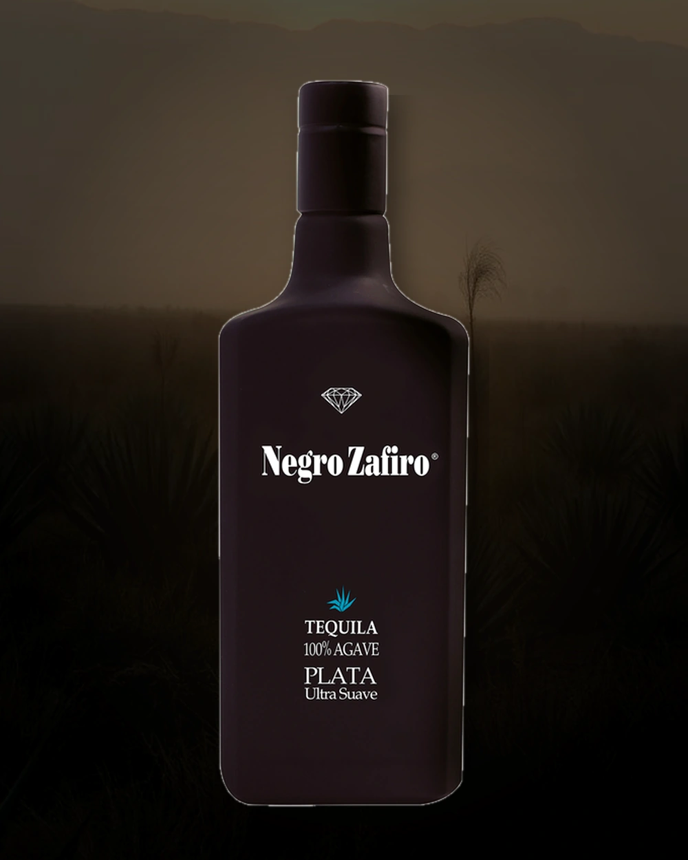Negro Zafiro Tequila Plata bottle