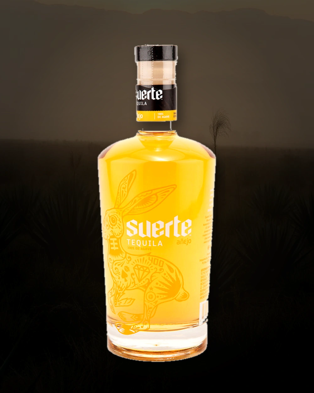 Suerte Añejo bottle
