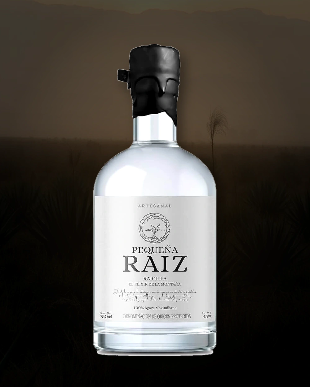 Pequeña Raiz Raicilla Blanco bottle