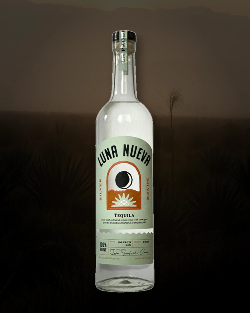 Luna Nueva Tequila Silver bottle