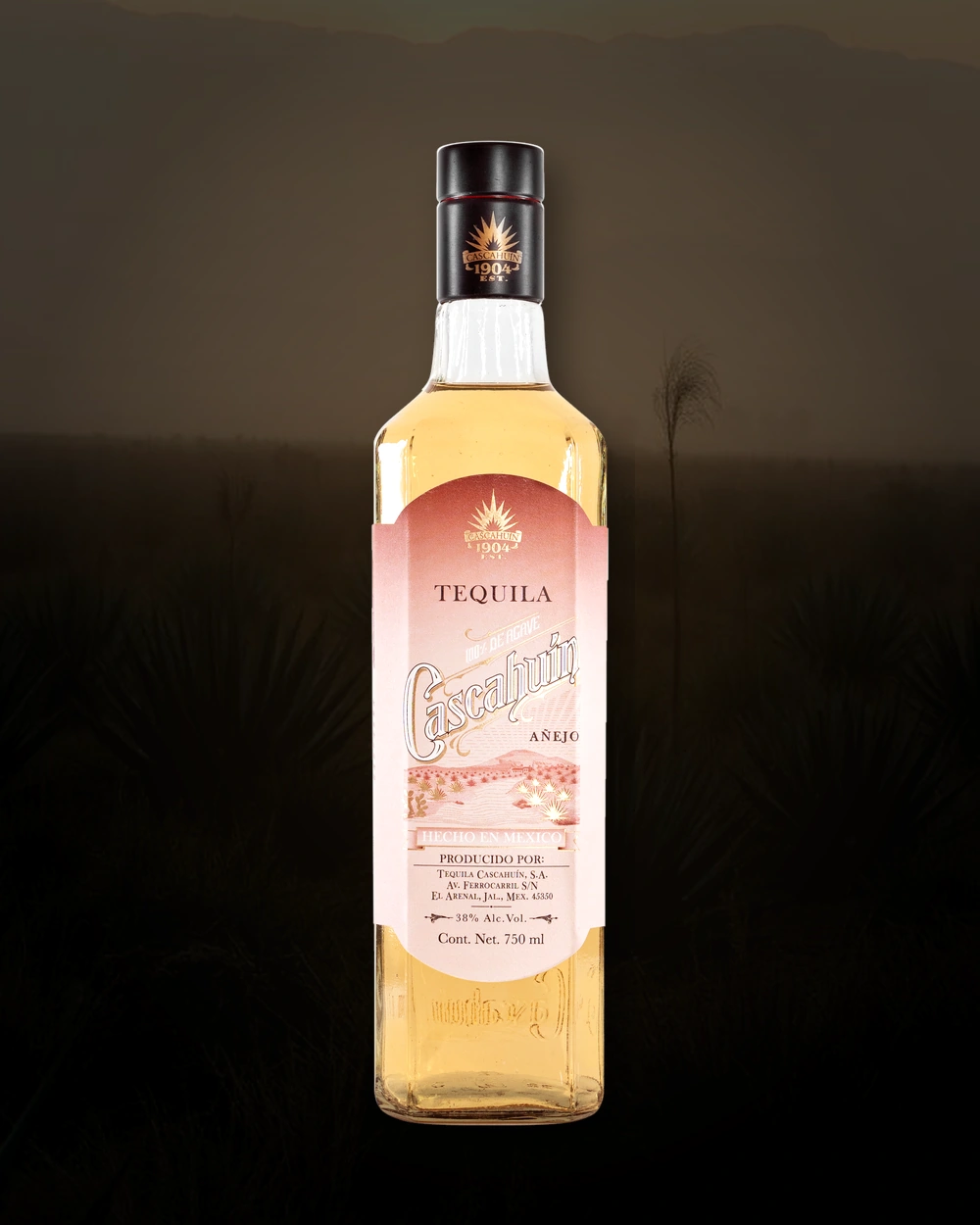 Cascahuín Añejo bottle