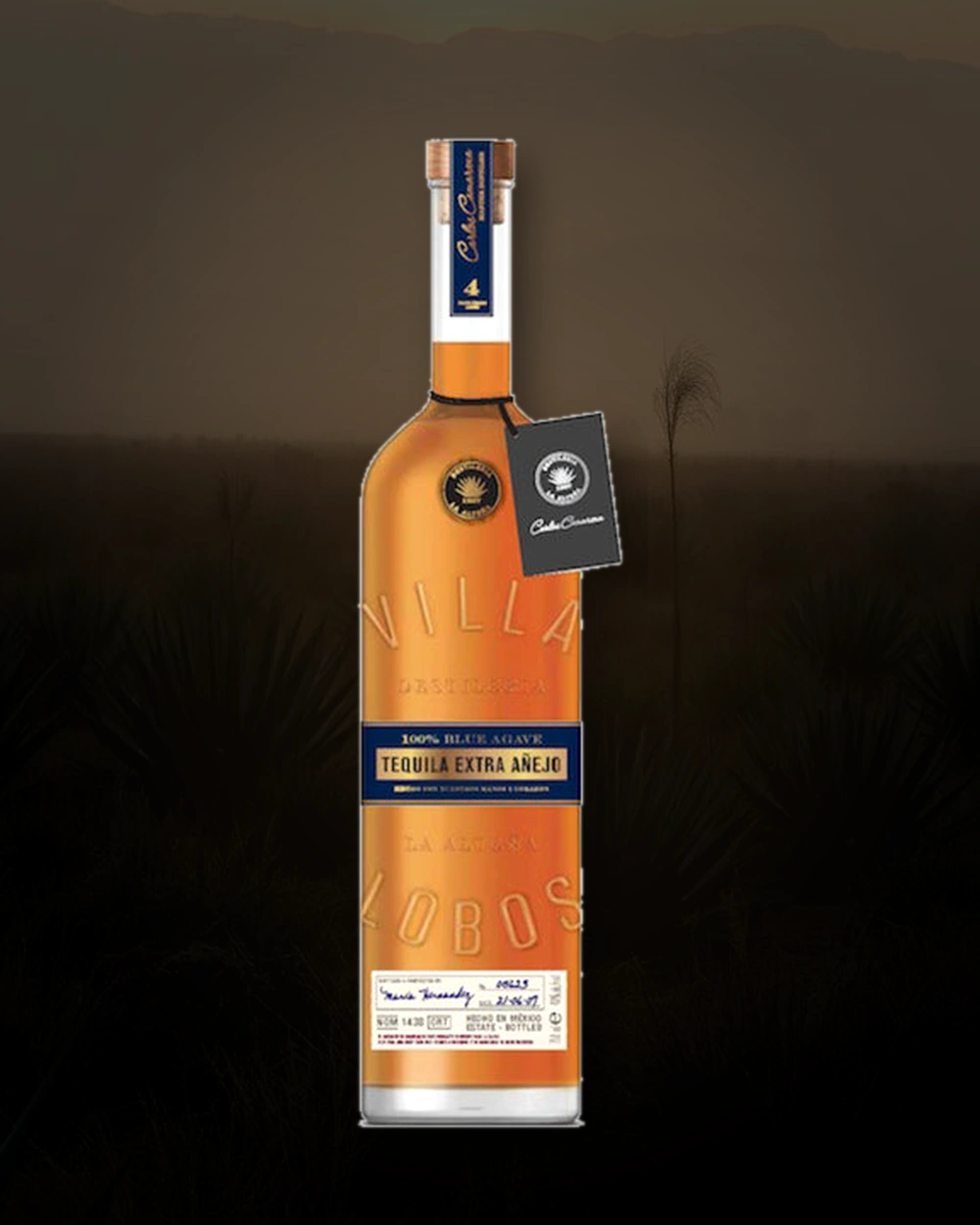 Villa Lobos Extra Añejo bottle