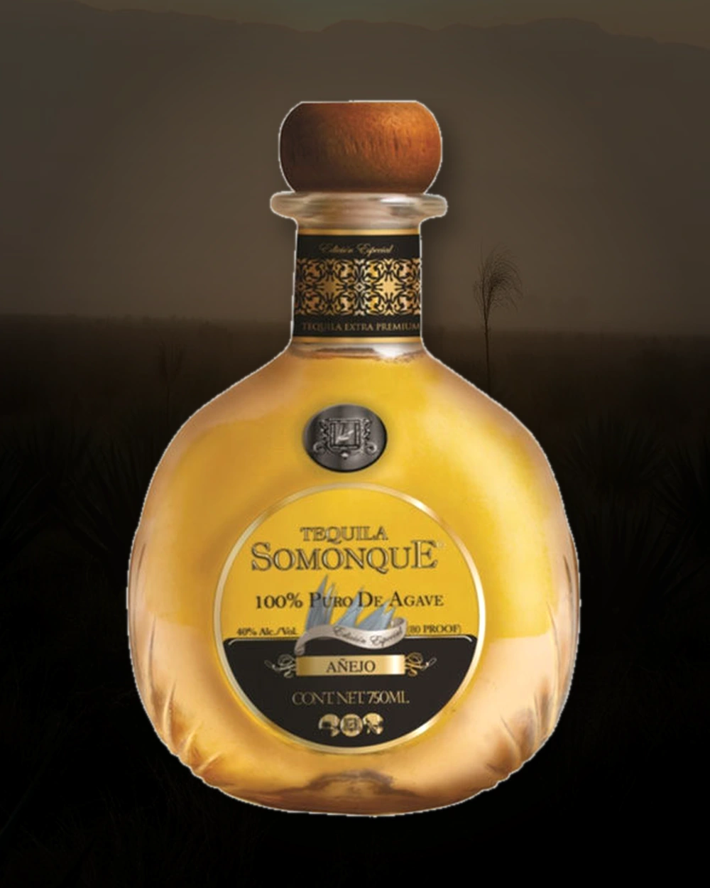 Somonque Extra Premium Añejo bottle