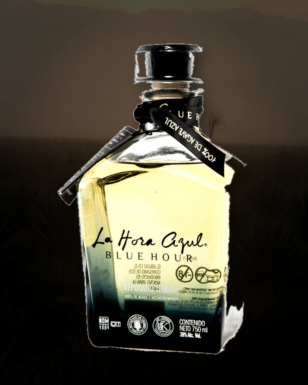 La Hora Azul Reposado bottle
