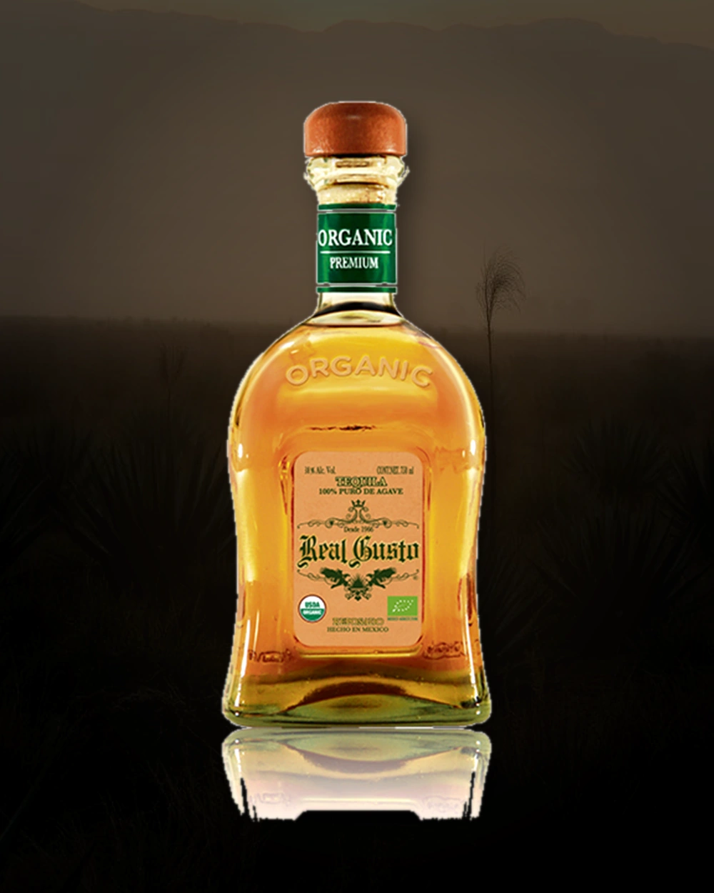 Real Gusto Reposado bottle