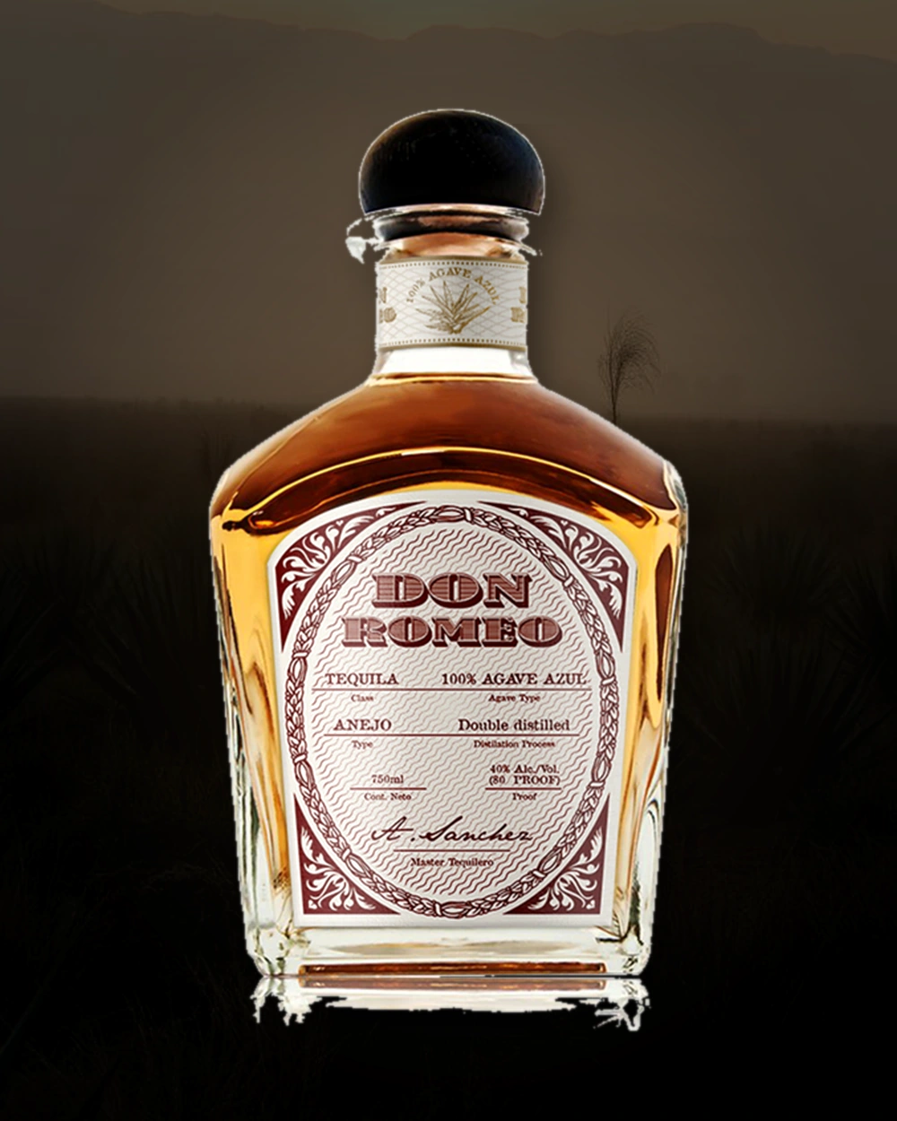 Don Romeo Añejo bottle