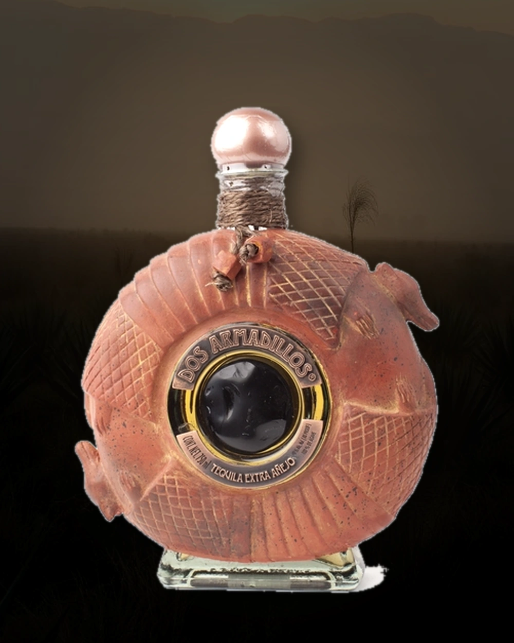 Dos Armadillos Extra Añejo bottle