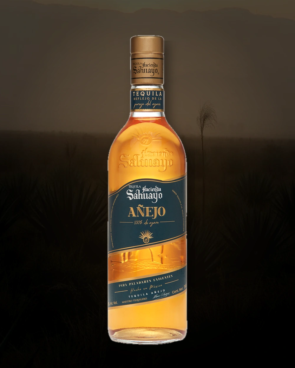 Hacienda Sahuayo Añejo bottle