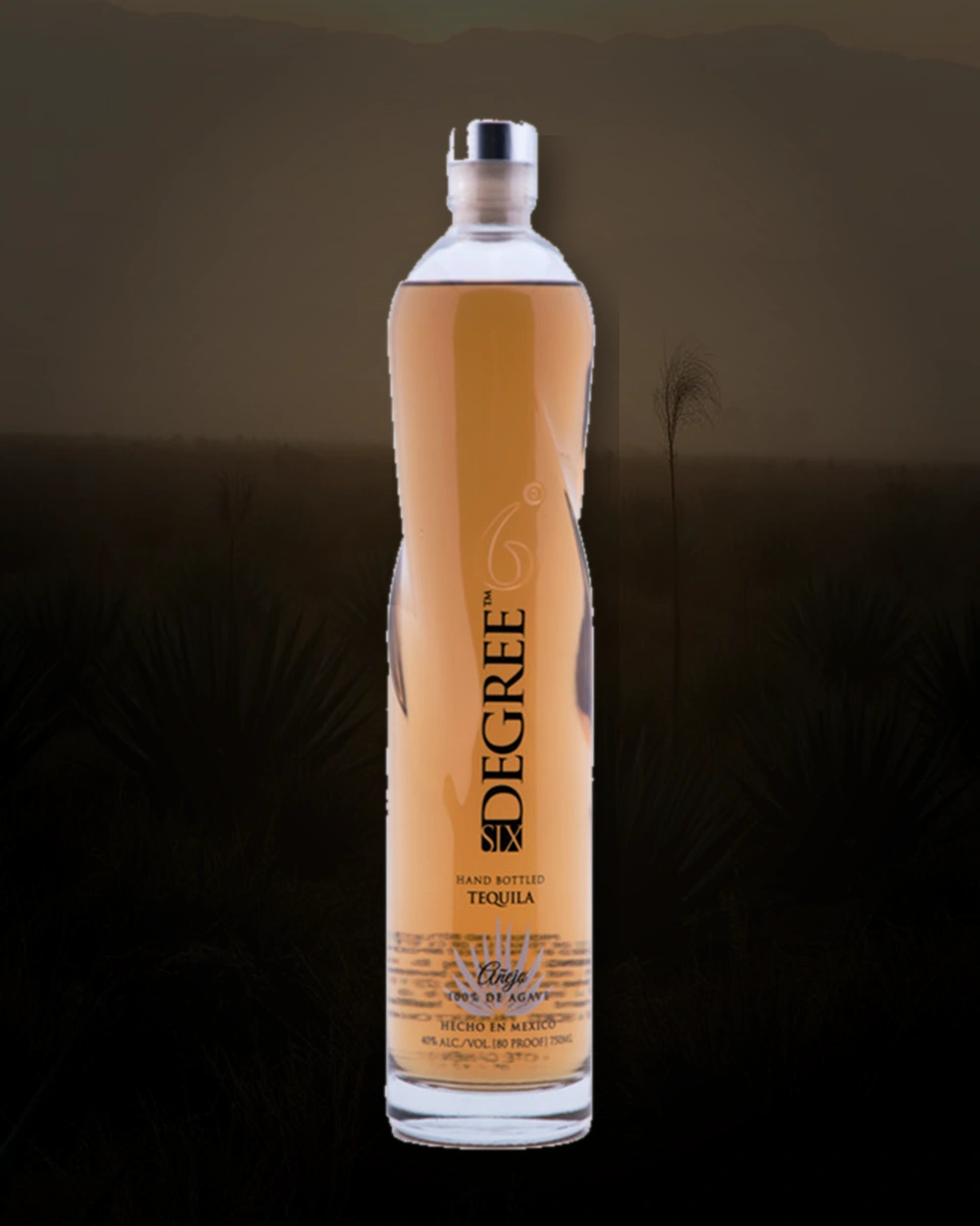 6 Degree Añejo bottle