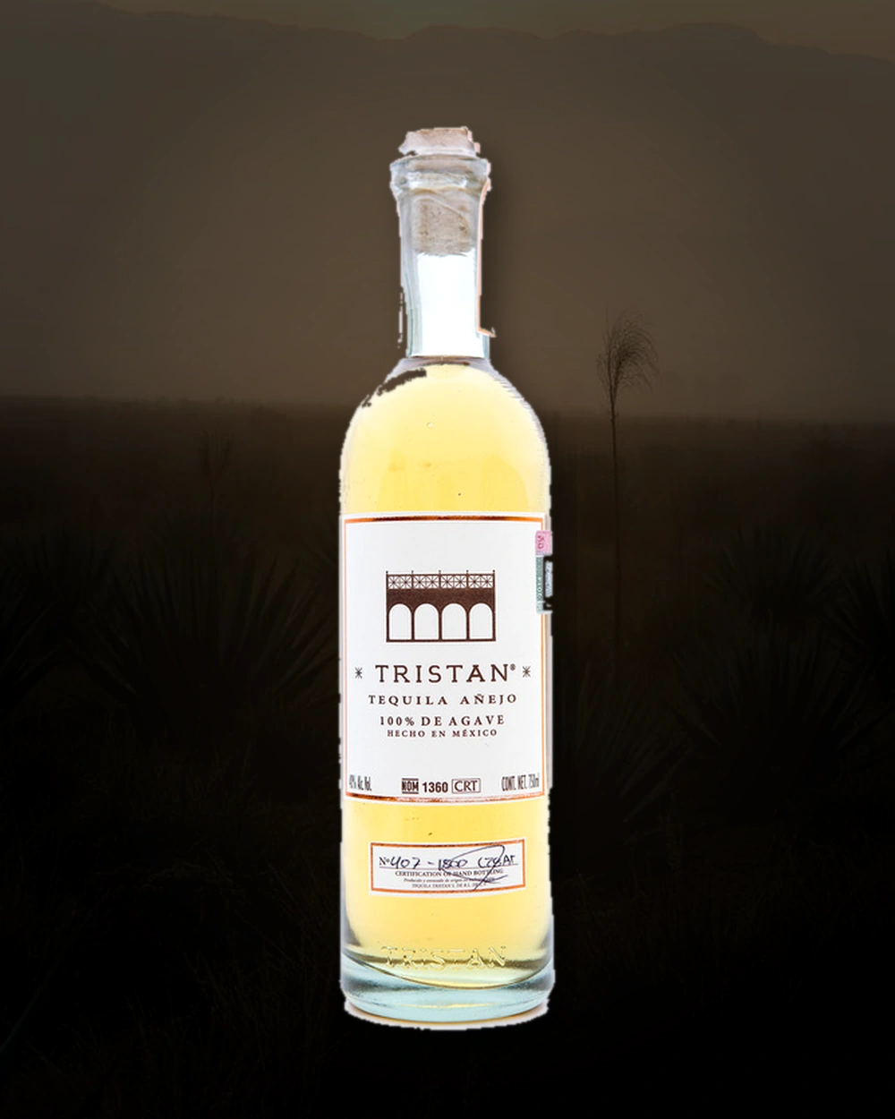 Tristan Tequila Añejo bottle