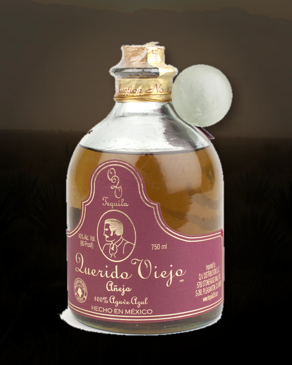 Querido Viejo Añejo bottle
