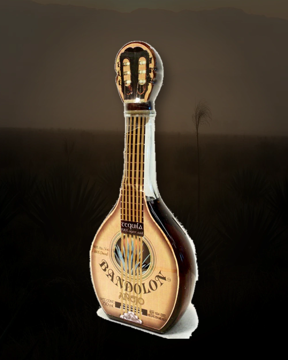 Bandolon Añejo bottle