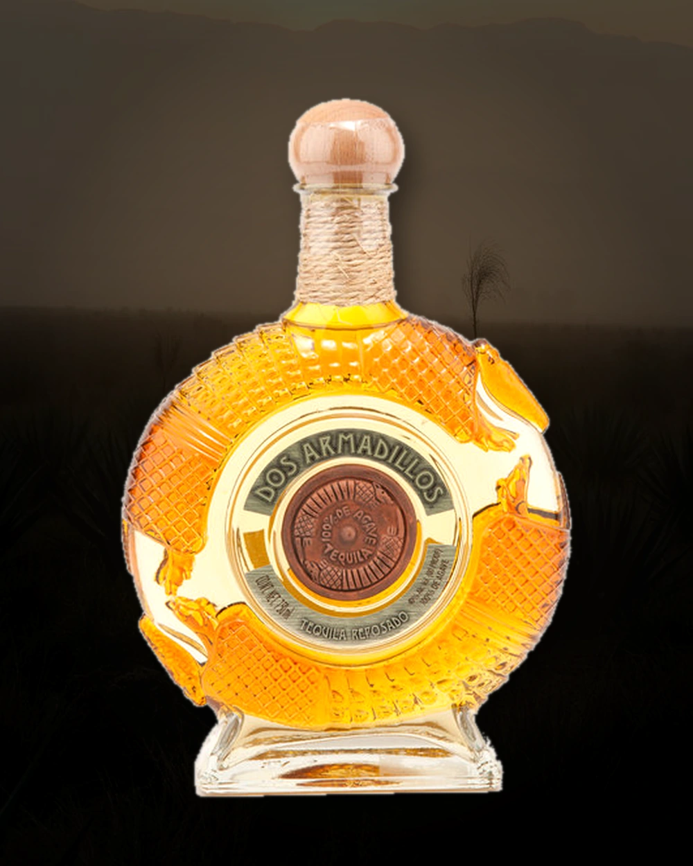 Dos Armadillos Reposado bottle