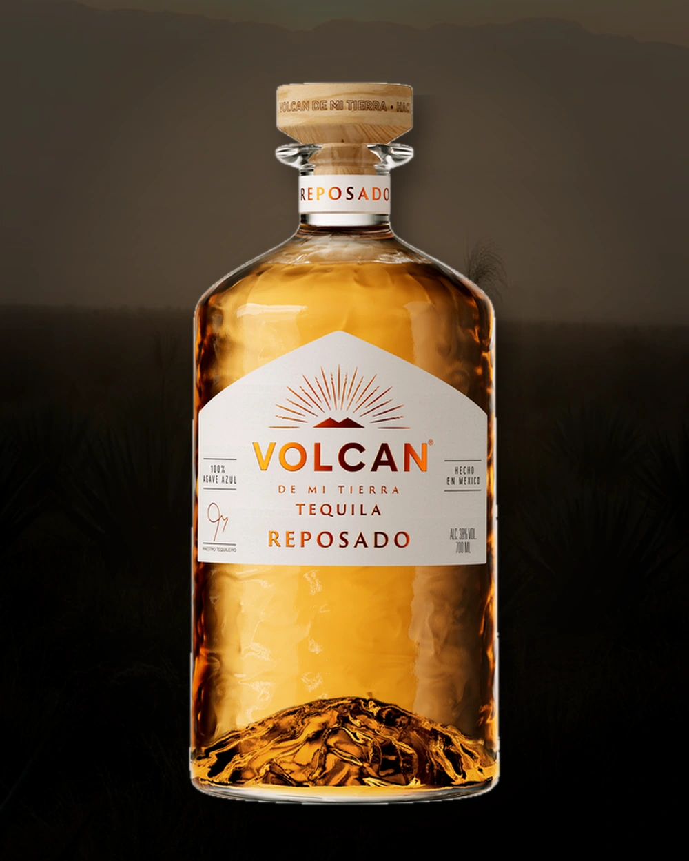 Volcan de Mi Tierra Reposado bottle
