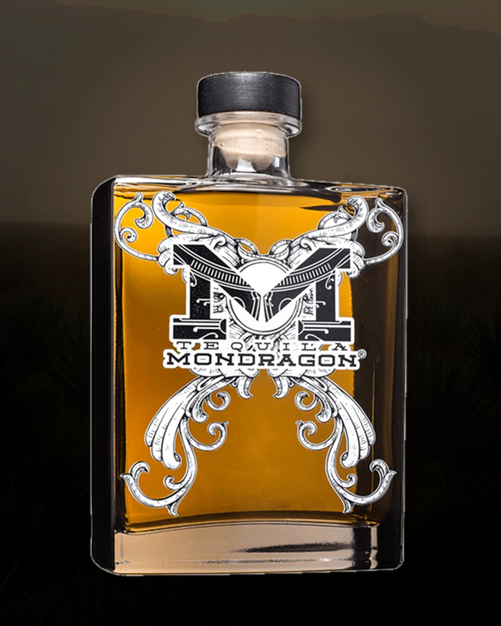 Tequila Mondragon Extra Añejo bottle
